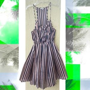 HELLO KITTY H&M DRESS